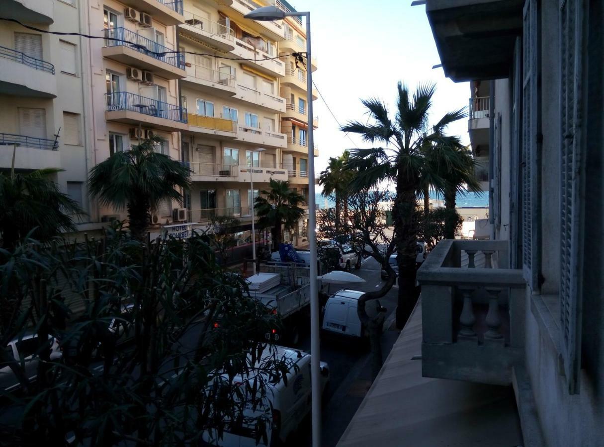 Amiral Courbet Apartment Juan-les-Pins Habitación foto